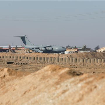 ABD, Suriye’deki son askeri üssü Kasrak’tan çekilmeye başladı