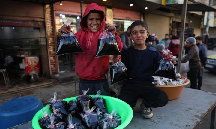 Rakka’da Terörden Arındırılan Kentte Ramazan Huzur ve Umutla Karşılandı