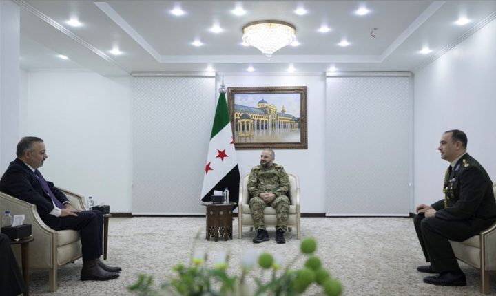 Şam Büyükelçisi Yılmaz, Suriye Savunma Bakanı Ebu Kasra ile görüştü