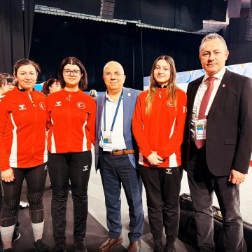 🇹🇷🔫 Avrupa Havalı Silahlar Şampiyonası 10 metre havalı tüfek kategorisinde gümüş madalya kazan Kadın Milli Takım, atıcılık tarihinde ilk kez Avrupa ikincisi oldu.