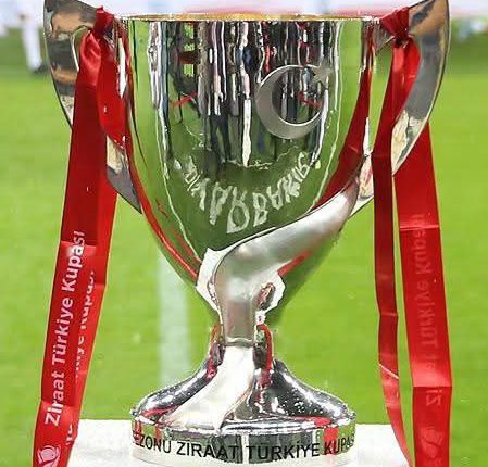 🚨 Türkiye Futbol Federasyonu (TFF), Ziraat Türkiye Kupası’nın 2026-27 sezonundan itibaren eleme usulüne göre oynanmasına karar verildiğini duyurdu.