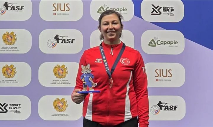 🇹🇷 Milli Atıcı Elif Duygu Eren’den Avrupa Bronzu