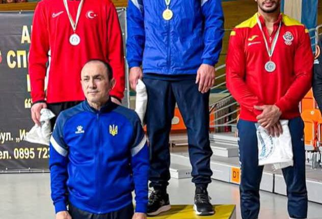 🇹🇷🤼 ULUSLARARASI DAN KOLOV – NIKOLA PETROV TURNUVASI’NDA: GÜREŞ MİLLİ TAKIMIMIZ,dan İLK GÜN 6 MADALYA…💪