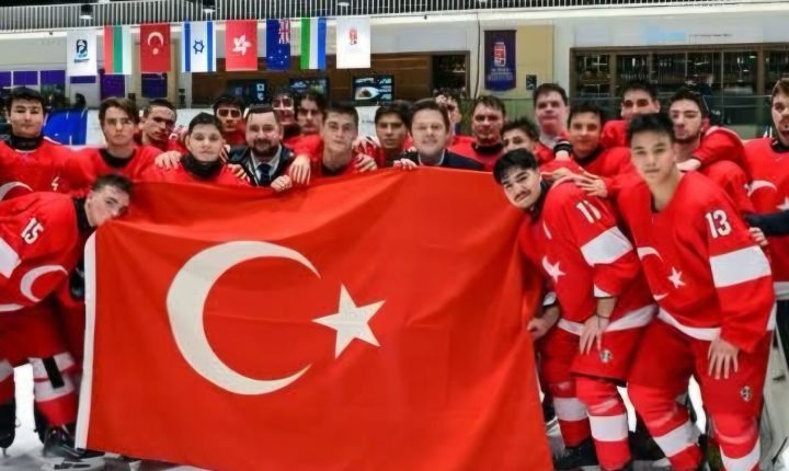 Hong Kong, Çinde başlayan Dünya Şampiyonası maratonuna Yeni Zelanda karşısında 10-2’lik galibiyetle başladık.