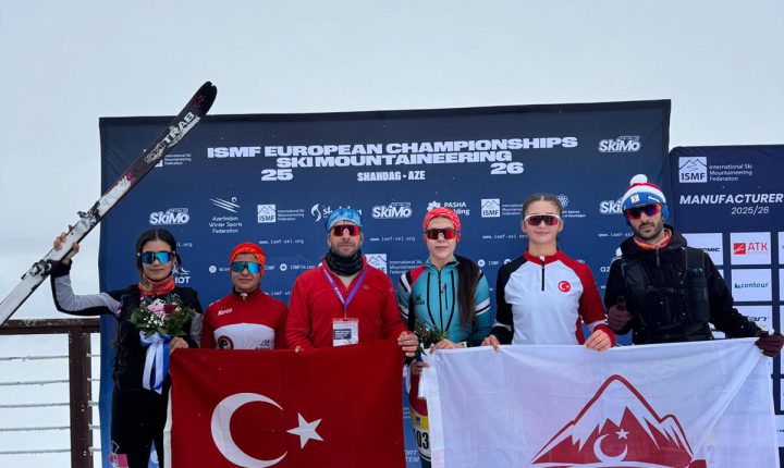 🧗‍♂️ Türk sporcular, Azerbaycan’da düzenlenen Dağ Kayağı Avrupa Şampiyonası’nda 3 madalya elde etti.