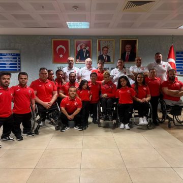 Milli para halterciler, Gürcistan’da düzenlenecek Avrupa Şampiyonası’nda madalya mücadelesi verecek.