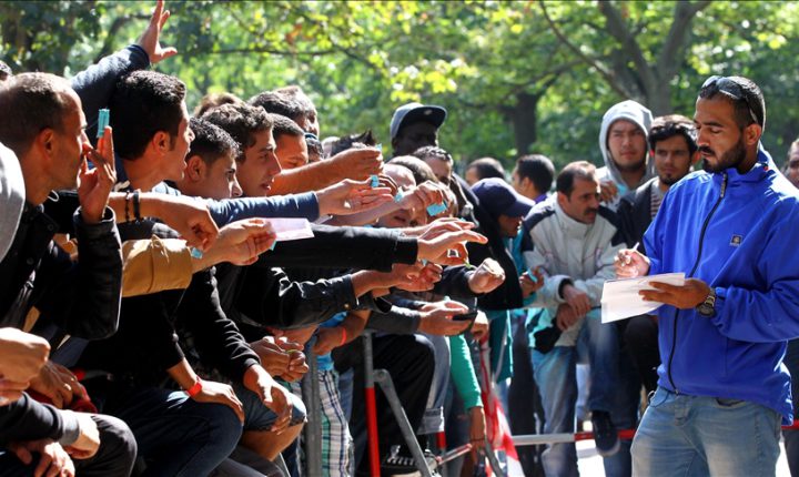 AB’ye İlk İltica Başvuruları 2025’te Yüzde 27 Azaldı