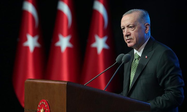Türkiye Cumhuriyeti Cumhurbaşkanı Erdoğan: Çanakkale, inancın ve vatan sevgisinin bütün dünyaya ilan edildiği eşsiz bir destandır                                                  