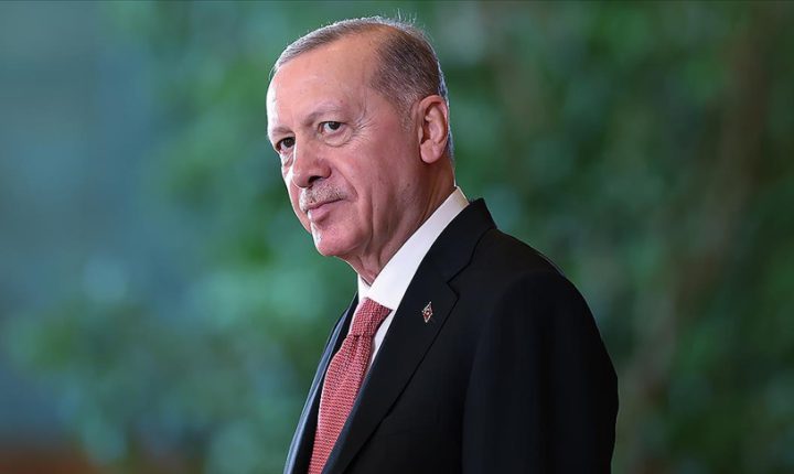 Türkiye Cumhuriyeti Cumhurbaşkanı Erdoğan’dan bayram sonrası yoğun mesai