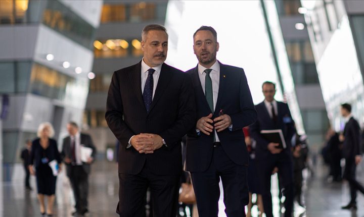 Bakan Fidan, Belçikalı mevkidaşı Prevot ile telefonda bölgesel gelişmeleri görüştü