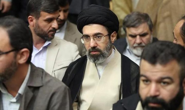 İran’da Yeni Lider Mücteba Hamaney Oldu
