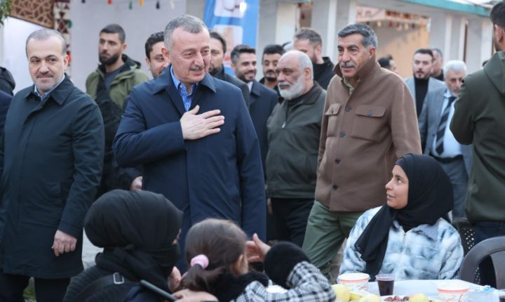 Halep’te Yetim Aileler İçin İftar Programı