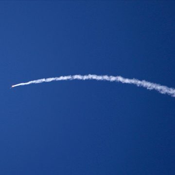 İran’dan İsrail’e Füze Saldırısı, Tel Aviv’de Patlama Sesleri