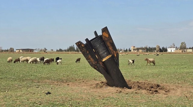 Suriye’nin Kamışlı ilçesinde balistik füze düştü