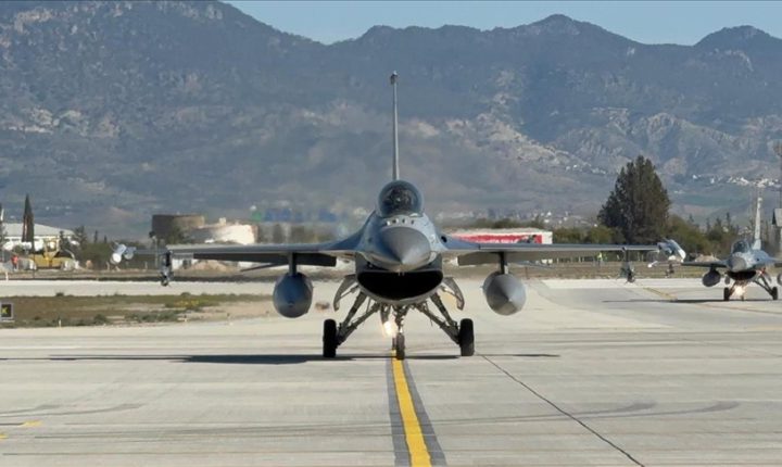 Türkiye Cumhuriyeti MSB: 6 F-16 savaş uçağı ve hava savunma sistemleri KKTC’ye konuşlandırıldı