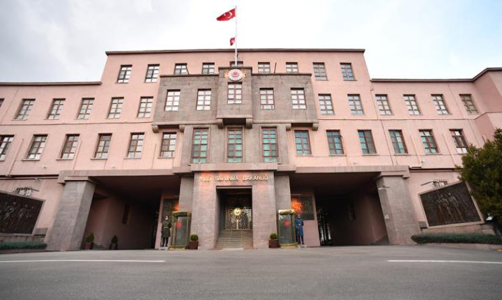 Türkiye Cumhuriyeti MSB: NATO Irak Misyonu’nun çekilmesi kararlaştırıldı
