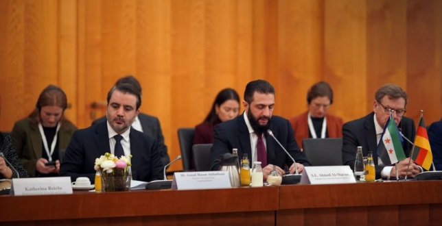 Suriye Cumhurbaşkanı Şara ve Suriyeli Bakanlar Almanya’da Stratejik İşbirliği ve Yatırım Fırsatlarını Vurguladı