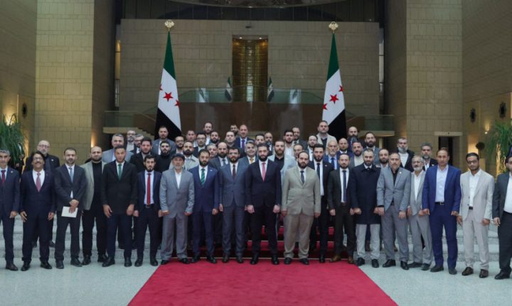 Suriye Cumhurbaşkanı Şara, medya ve STK temsilcilerini kabul etti