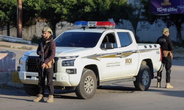 Suriye’de DEAŞ Operasyonu: 12 Gözaltı