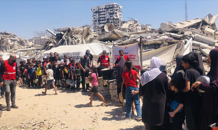 Türk Kızılay, Suriye’de Ramazan Boyunca Sıcak Yemek Desteğini Sürdürüyor