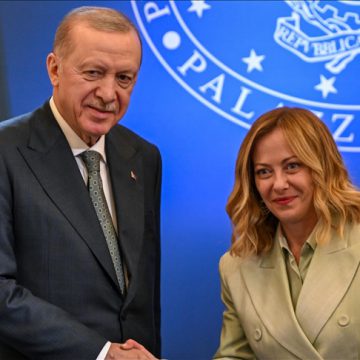 Türkiye Cumhuriyeti Cumhurbaşkanı Erdoğan, İtalya Başbakanı Meloni ile telefonda görüştü