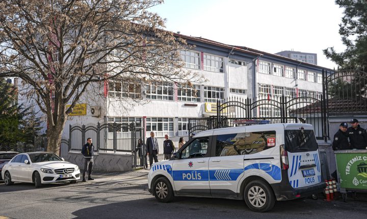 Ülke genelinde okullarda güvenlik tedbirleri artırıldı