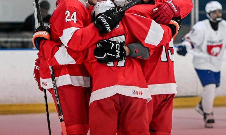 Erkek A Milli takımımız; 2026 IIHF BUZ HOKEYİ DÜNYA ŞAMPİYONASI III. Lig, A Grubu ilk maçında, rakibi Tayland’ı 6-1 mağlup etti. Tebrikler takım!