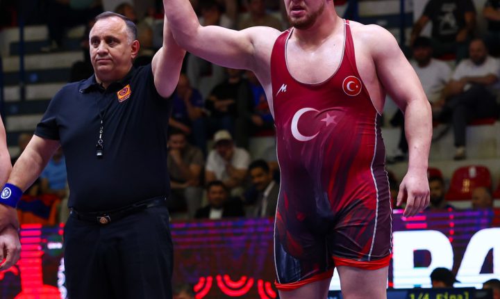 Hakan Büyükçıngıl’dan Avrupa Şampiyonasında Bronz Madalya 🇹🇷🥉
