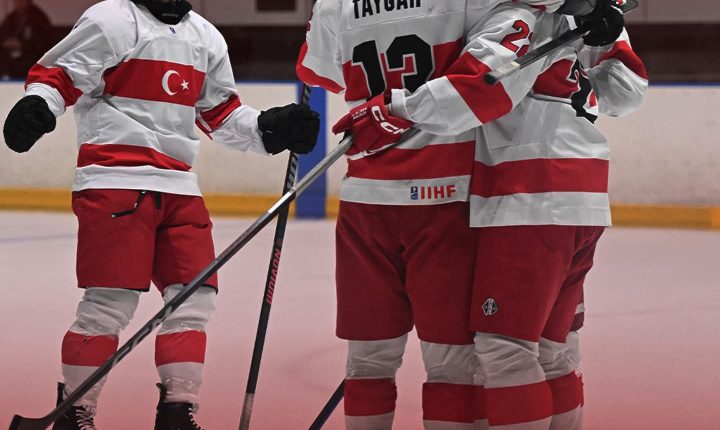 Millilerimiz 4’te 4 yaptı.