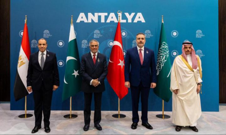 Antalya’da 4’lü dışişleri bakanları zirvesi