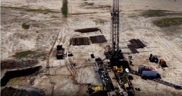 Deyrizor’da Enerji Hamlesi: El-İzbe Sahasında Üretimi Artıracak Kritik Proje