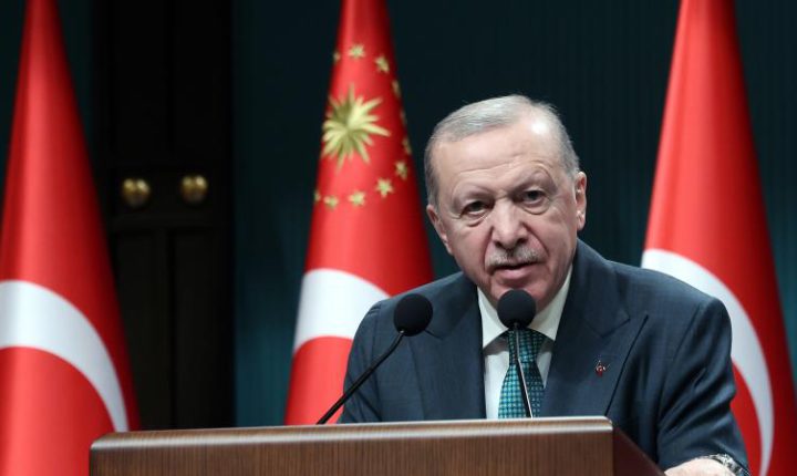 Türkiye Cumhuriyeti Cumhurbaşkanı Erdoğan: Türkiye Cumhuriyeti bu karamsar tablonun dışındadır