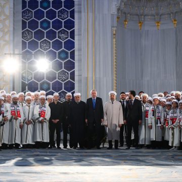 Türkiye Cumhuriyeti Cumhurbaşkanı Erdoğan, hafızlık icazet törenine katıldı