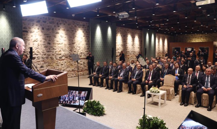 Türkiye Cumhuriyeti Cumhurbaşkanı Erdoğan: Türkiye Cumhuriyeti istikrarını koruyor, yatırımcıya yeni teşvikler geliyor