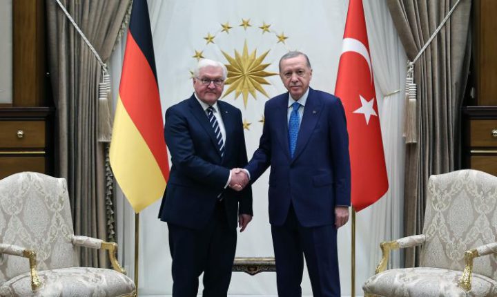 Türkiye Cumhuriyeti Cumhurbaşkanı Erdoğan, Almanya Cumhurbaşkanı Steinmeier ile görüştü