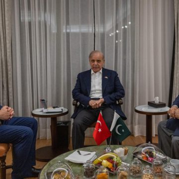 Türkiye Cumhuriyeti Dışişleri Bakanı Fidan, Antalya’da Pakistan Başbakanı Şerif ile Görüştü, Fransa Dışişleri Bakanı ile Ateşkes Müzakerelerini Ele Aldı