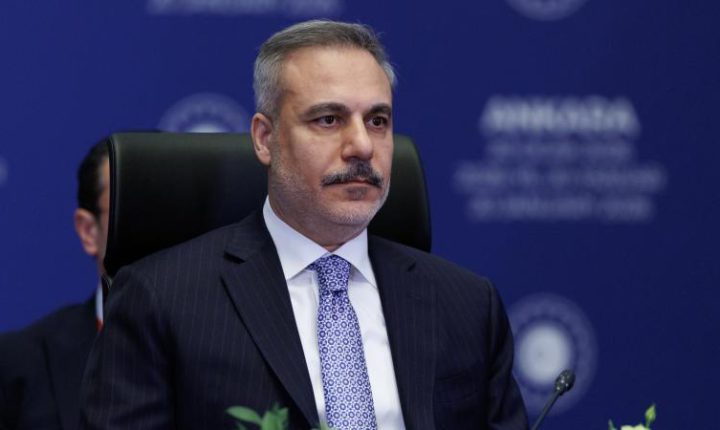 Bakan Fidan, ABD’li ara bulucularla görüştü