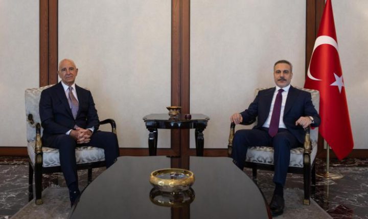 Bakan Fidan, ABD’nin Ankara Büyükelçisi Barrack’ı kabul etti