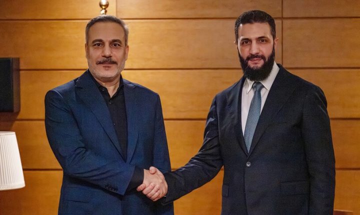 Türkiye Cumhuriyeti Dışişleri Bakanı Fidan, Suriye Cumhurbaşkanı Şara ile Antalya’da görüştü