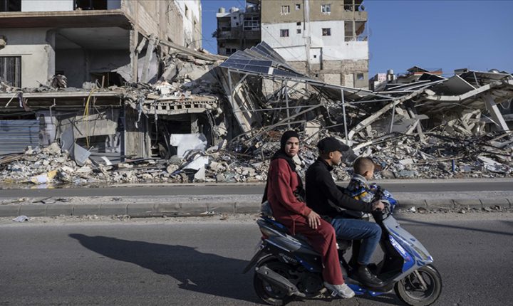 İsrail, saldırdığı Lübnan’da her 5 kişiden 1’ini yerinden etti