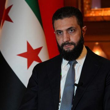 Suriye Cumhurbaşkanı Şara, Fayha Spor Salonu’nun açılışına yönelik eleştirilere cevap verdi