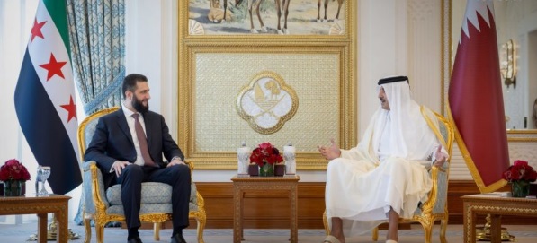 Suriye Cumhurbaşkanı Şara, Katar Emiri ile Ticaret ve Yatırım Görüşmesi Yaptı