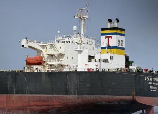 Suriye, Banyas’tan Irak Fuel Oil Sevkiyatına Başladı