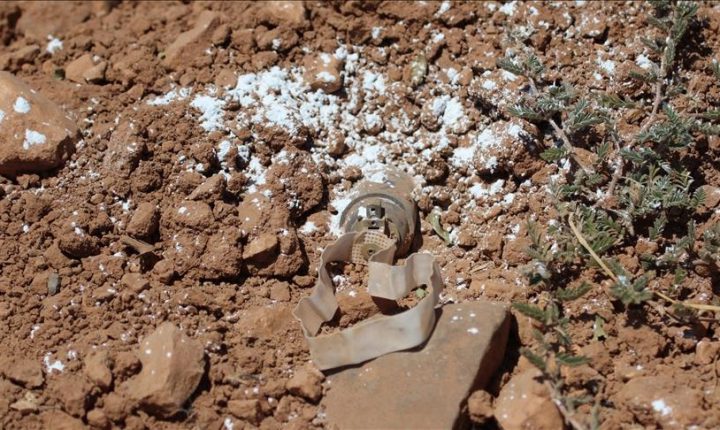 Suriye’nin İdlib ilinde devrik rejimden kalan mayının patlaması sonucu 3 çocuk hayatını kaybetti