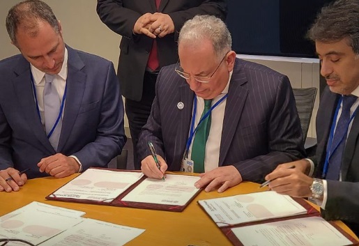 Suriye Maliye Bakanı, Katar Destekli Finans Projesini İmzaladı ve OPEC ile Görüştü