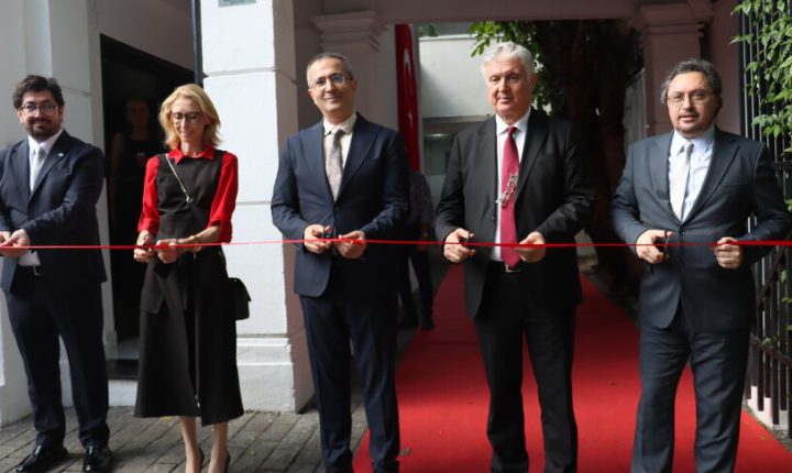 Brezilya’nın Sao Paulo kentinde Yunus Emre Enstitüsü Türk Kültür Merkezi açıldı