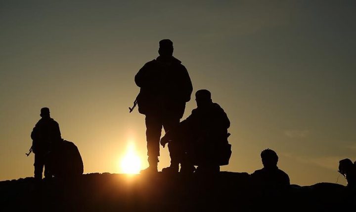 Haşdi Şabi, Irak’ın Necef ve Kerbela çöllerinde geniş çaplı operasyon başlattı