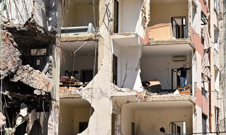 İsrail’in Lübnan Saldırılarında 15 Kişi Öldü