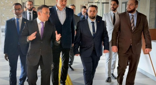 Suriye ile Azerbaycan, Bakü’de Dijital Dönüşüm Alanında İşbirliğini Görüştü
