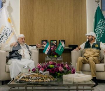 Suriye ve Suudi Arabistan Bakanları, Hacı Hizmetlerini Geliştirmeyi Görüştü